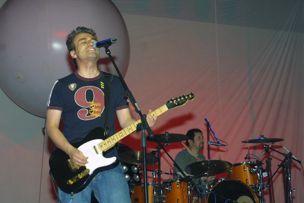 San Miguel, más lejos que nunca